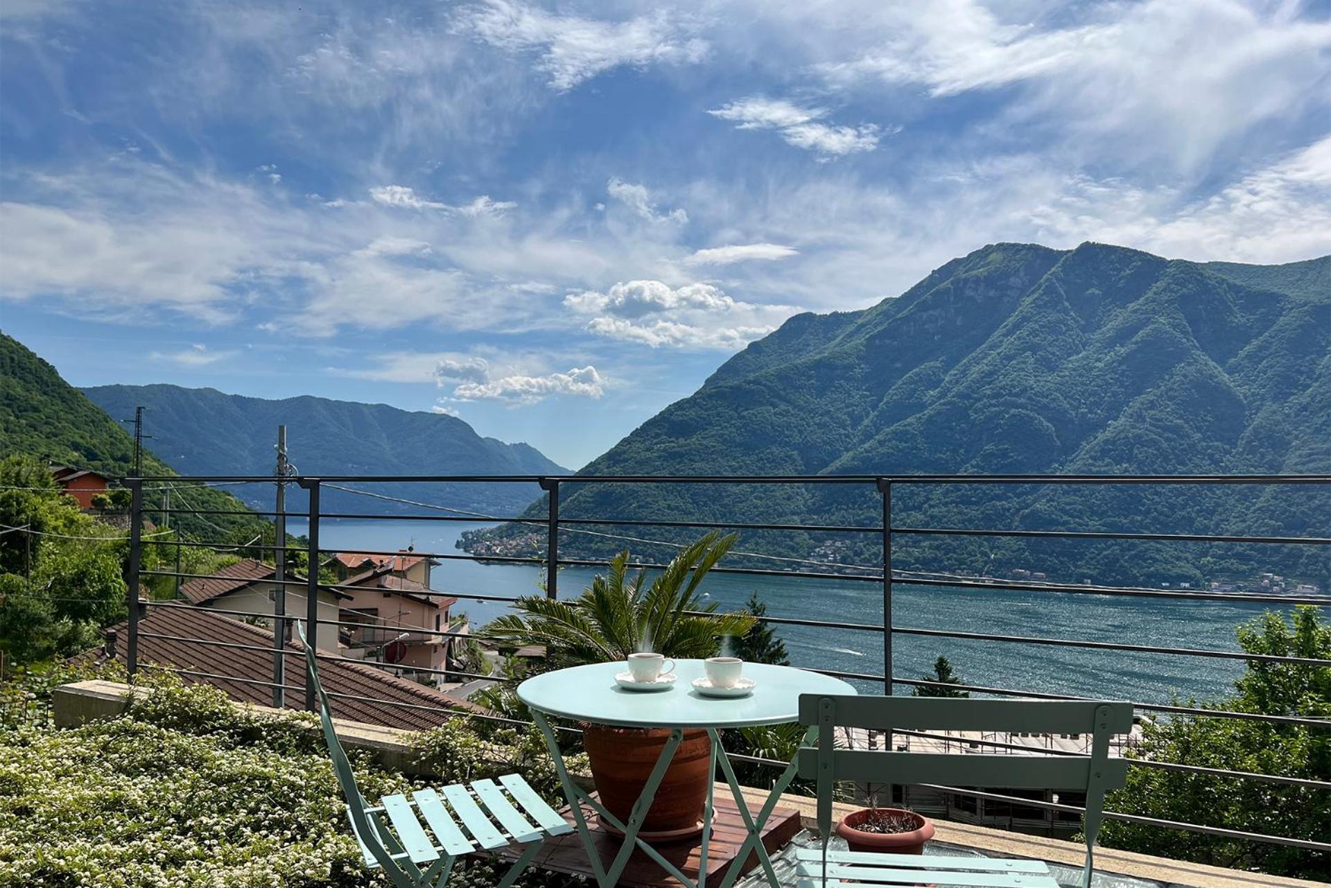 Appartamento Dany Con Vista Lago By Holiday Solutions نيسّو المظهر الخارجي الصورة